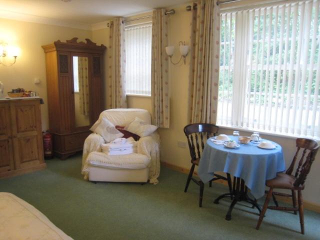 Bluebell House Hotel Уиндзор Стая снимка