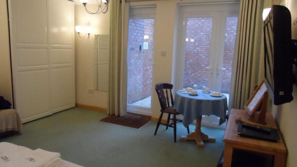 Bluebell House Hotel Уиндзор Стая снимка