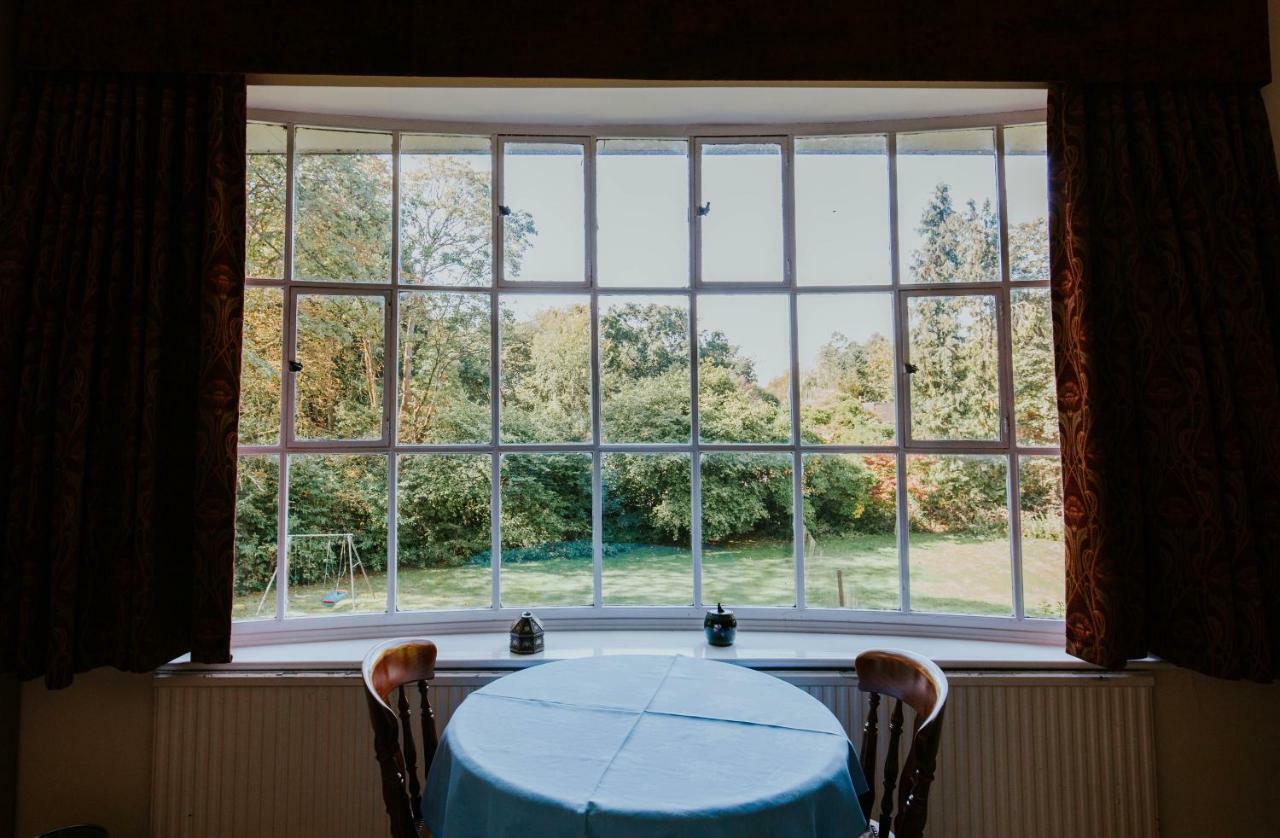 Bluebell House Hotel Уиндзор Екстериор снимка