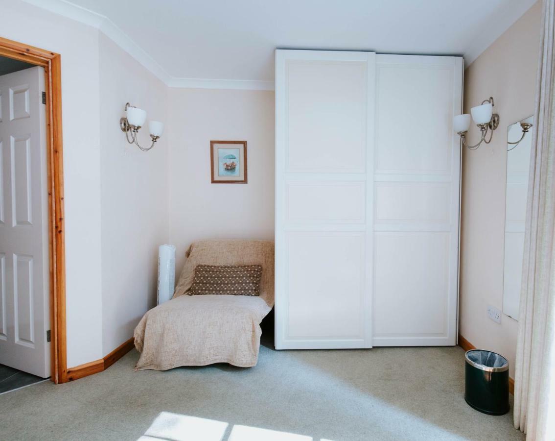 Bluebell House Hotel Уиндзор Екстериор снимка